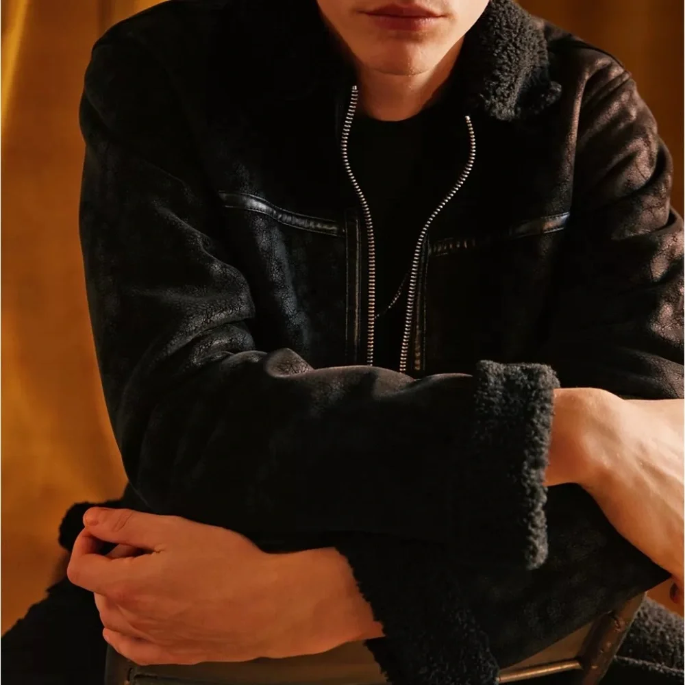 ‼️SOLD‼️ URBAN OUTFITTERS + Standard Cloth Faux Shearling Zip Jacket - Picture 3 of 5